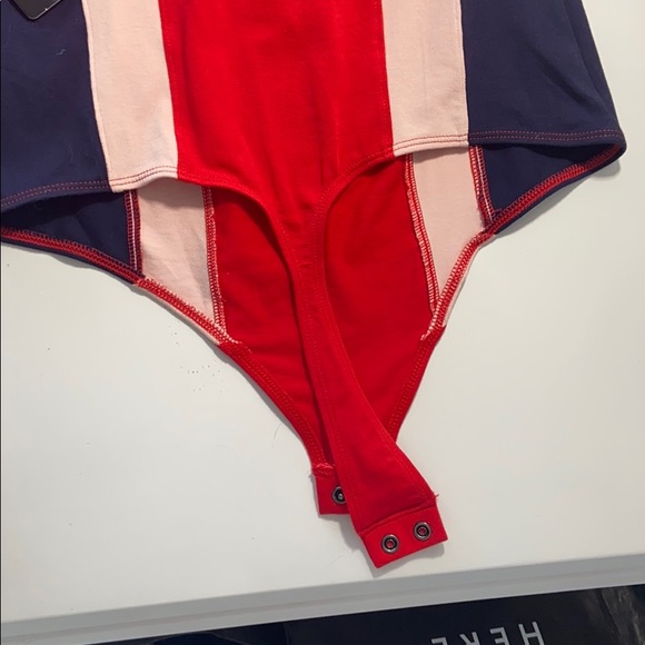 express Bodysuit tank top - Picture 5 of 7